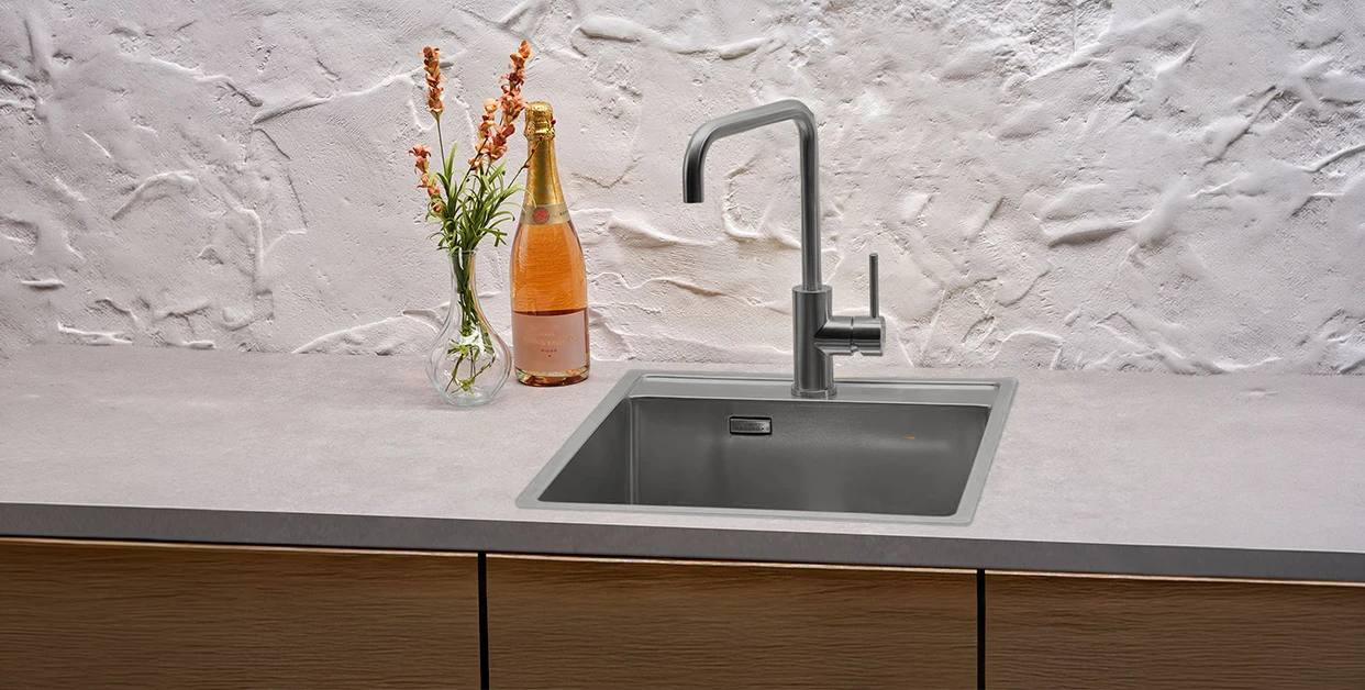 New York tapwing gun metal II aranz